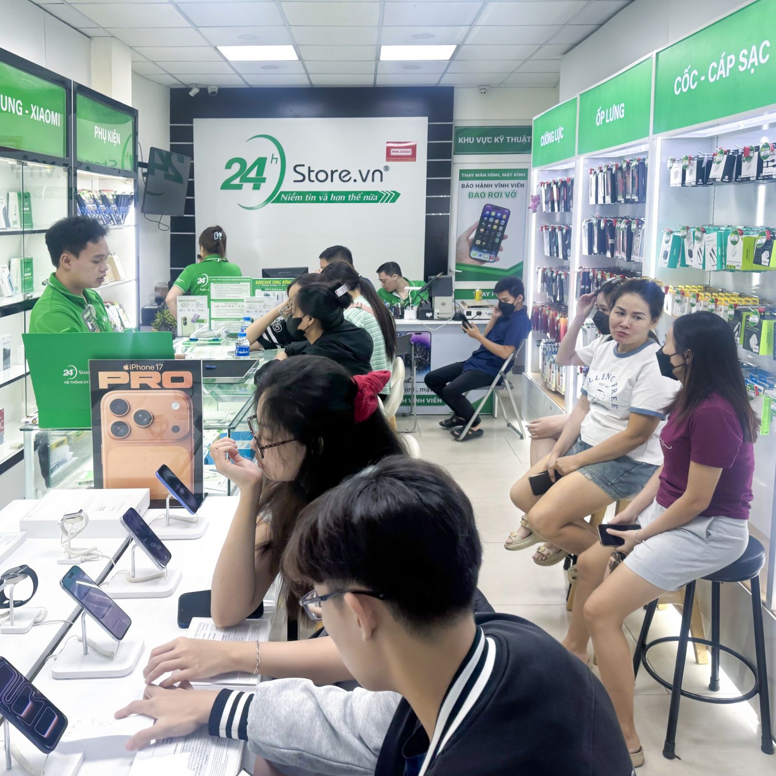 5. Vì sao nên mua Xiaomi POCO C85 8GB/256GB Chính hãng tại 24hStore?