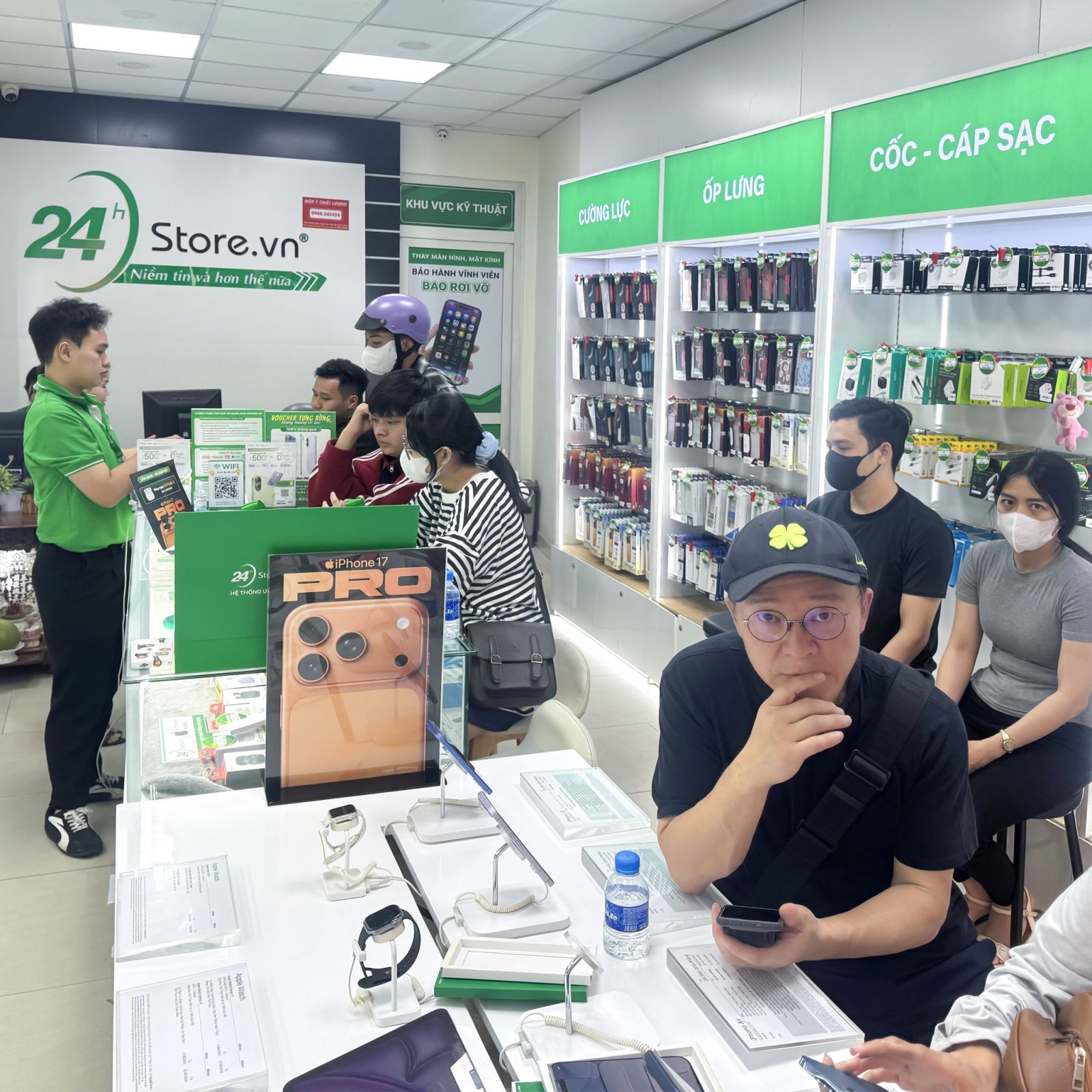 Thay m&agrave;n h&igrave;nh iPad Air 5, iPad Air (2022) 7