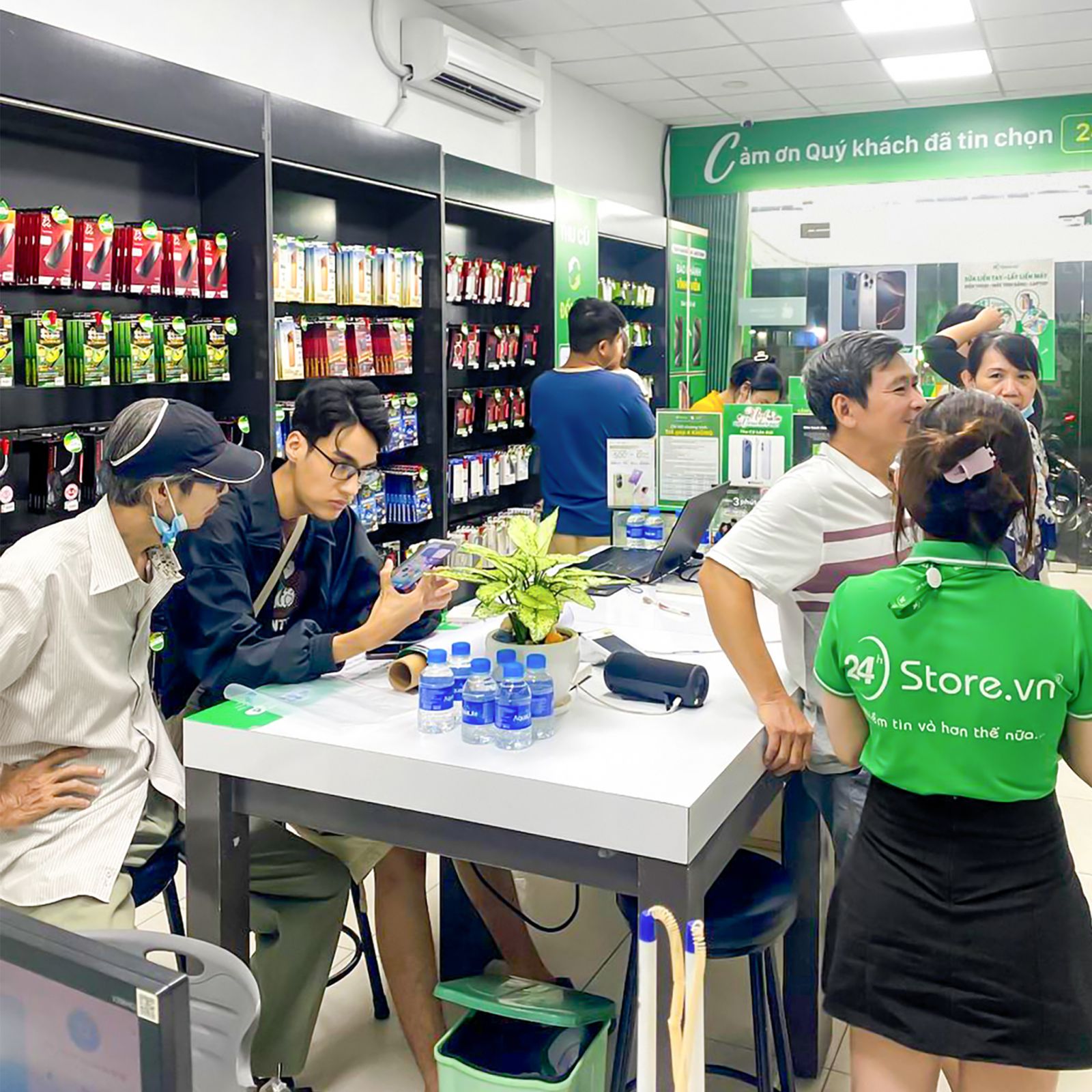 Thay màn hình iPad Gen 10, iPad (2022) 9 Thay màn hình iPad Gen 10, iPad (2022) 9