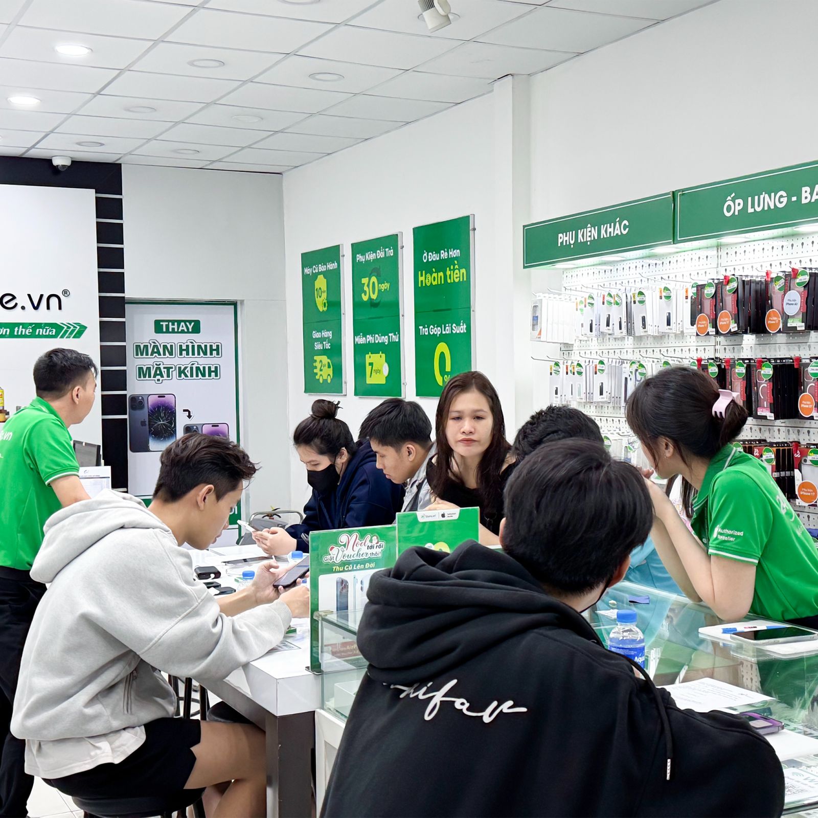 4. Ai nên chọn Samsung Galaxy A26 5G 8GB/128GB Cũ?