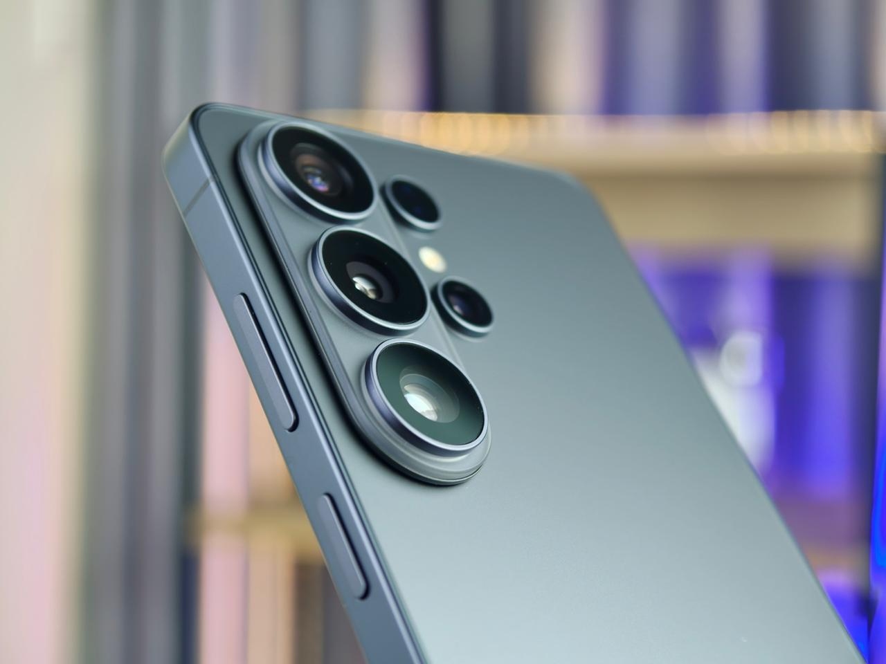 3.3. Khám phá hệ thống camera đột phá trên Samsung Galaxy S26 Ultra 256GB Chính hãng