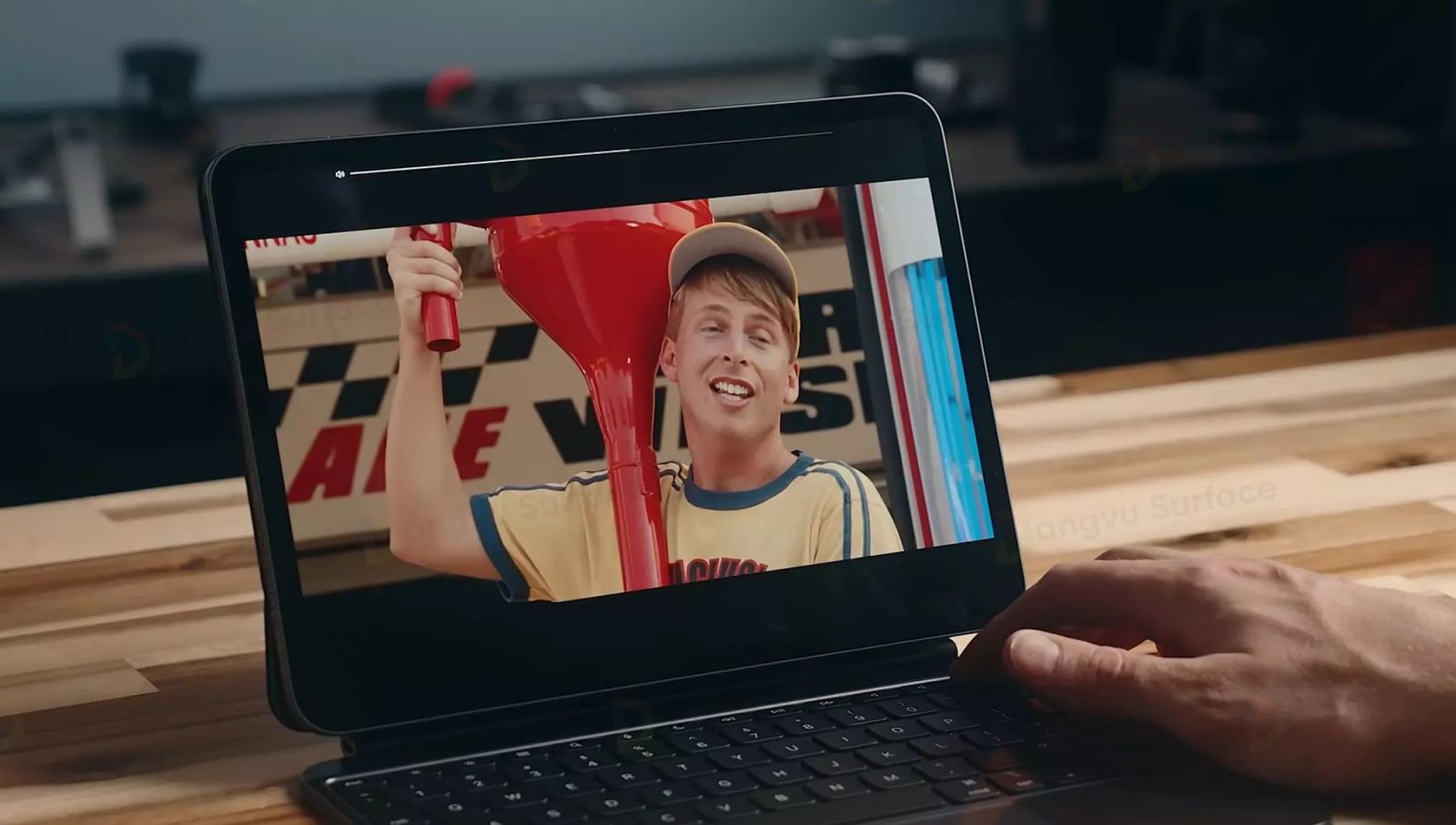 Những c&acirc;u hỏi thường gặp khi thay cảm ứng iPad Pro M4 13 inch