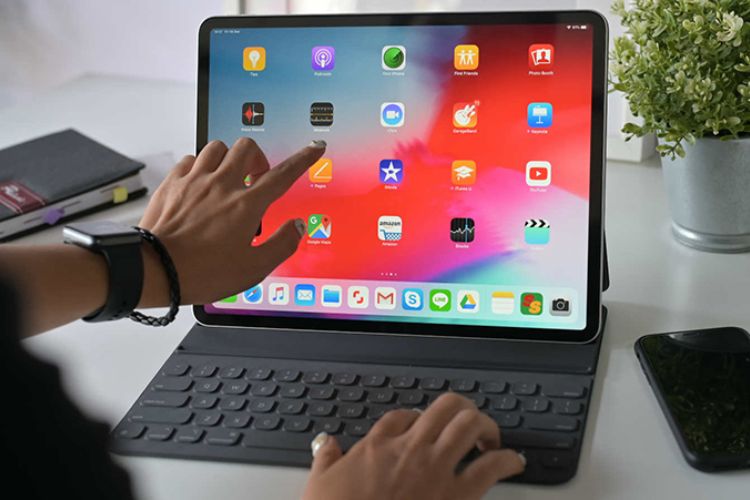 Những câu hỏi thường gặp khi thay cảm ứng iPad Pro 12.9 2020 WiFi