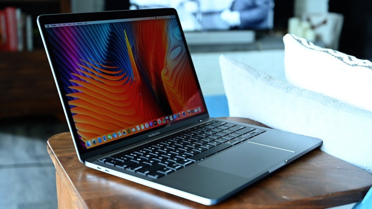 Thay pin MacBook Pro 14 inch M2 Max A2779