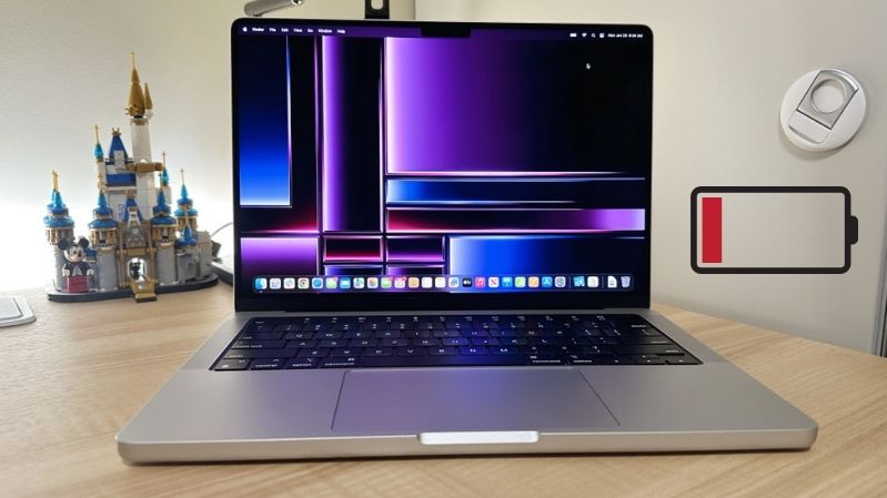 Thay pin MacBook Pro 14 inch M2 Max A2779