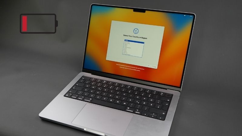 Thay pin MacBook Pro 14 inch M2 Pro A2779