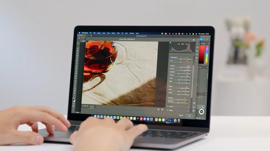 C&acirc;u hỏi thường gặp khi thay pin MacBook Pro 13 inch M2
