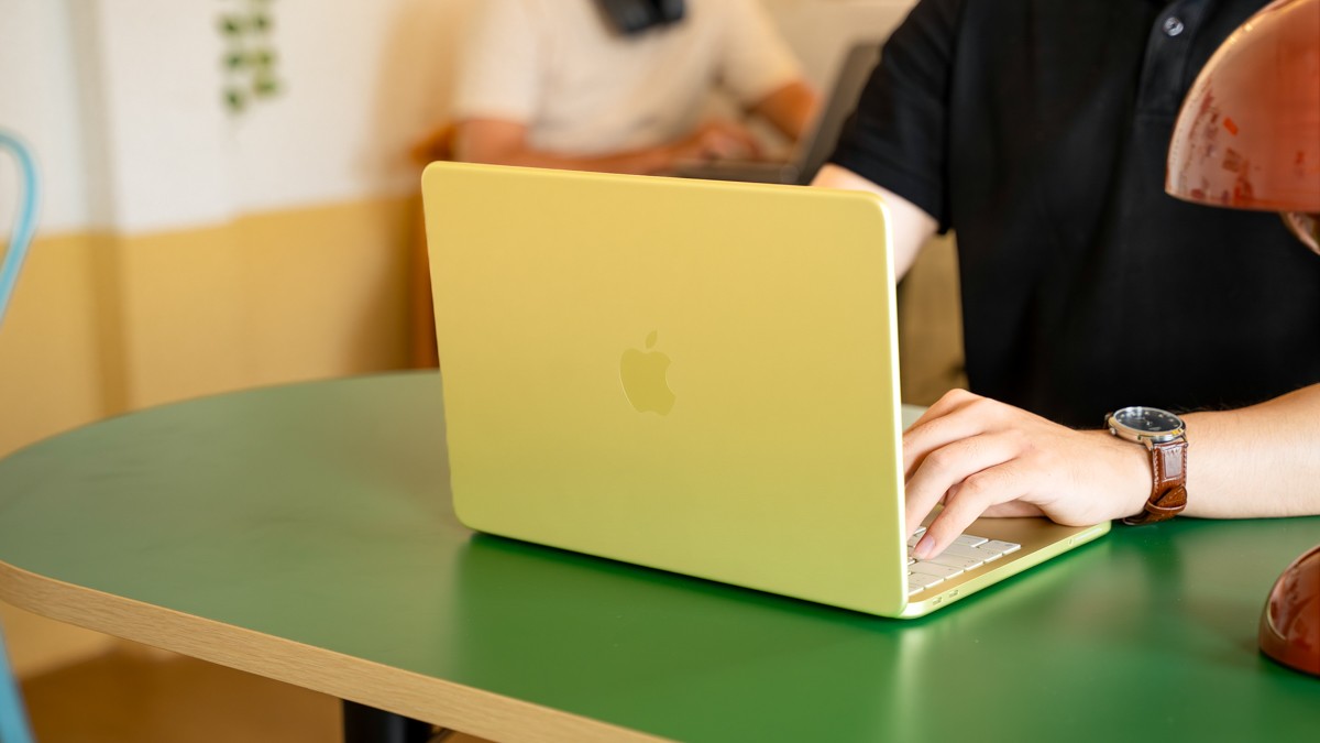 Bộ dán full JCPAL 5 in 1 MacBook Neo 13 inch