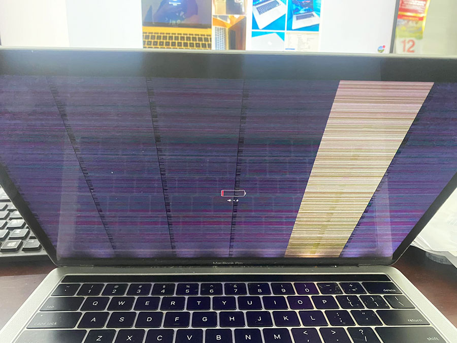 Nguy&ecirc;n nh&acirc;n khiến MacBook Pro 16 inch M1 Pro cần thay m&agrave;n h&igrave;nh