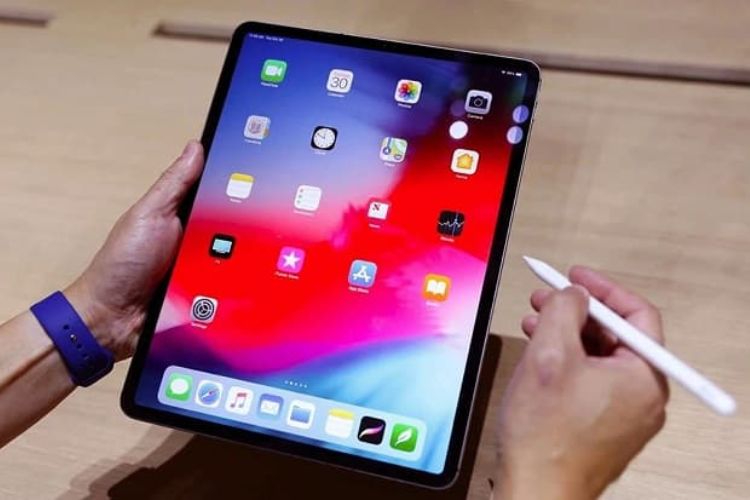 Thay pin iPad Pro 12.9 2018 WiFi A1876 6
