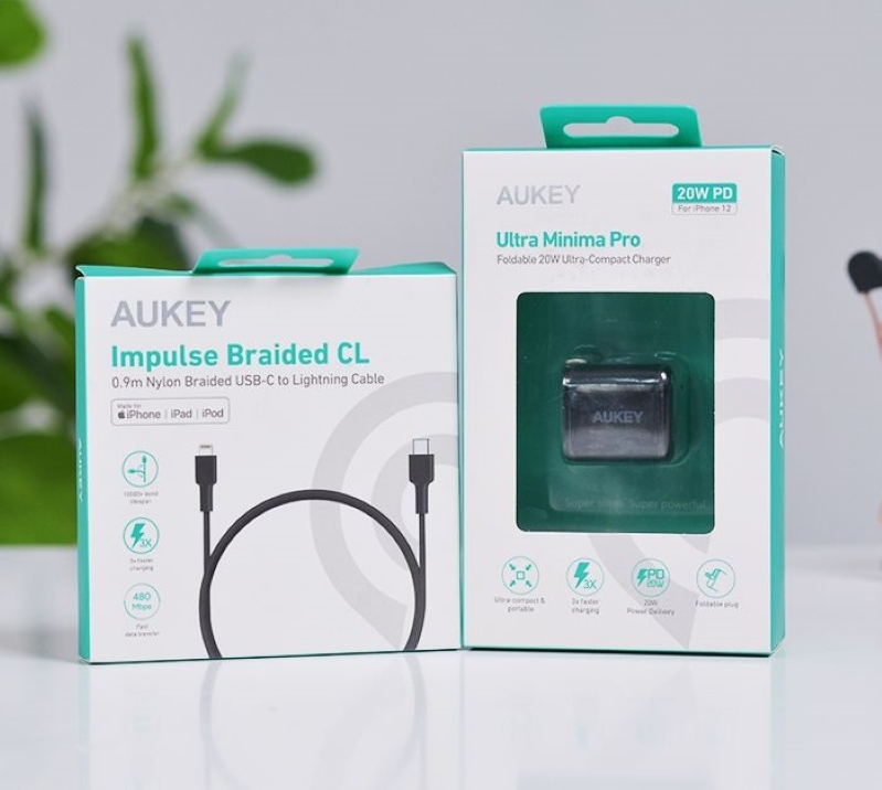 Combo Sạc nhanh PD 20W Aukey Pro và Cáp USB-C to Lightning Aukey 0.9M