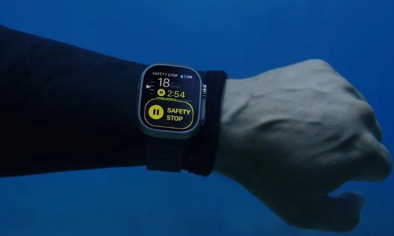 Ứng dụng cứu hộ đỉnh cao dành riêng cho Apple Watch Ultra đã có mặt trên App Store Ứng dụng Depth sẽ được kích hoạt khi người dùng lặn xuống nước