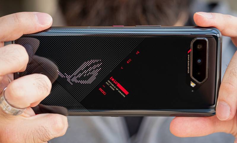 cum camera cua den thoai