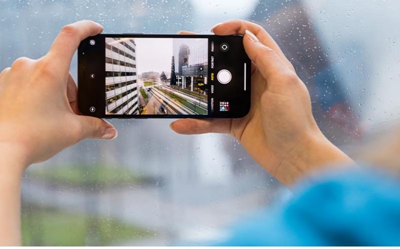 so sánh iPhone Xs Max và iPhone 12 Pro về hiệu suất camera 