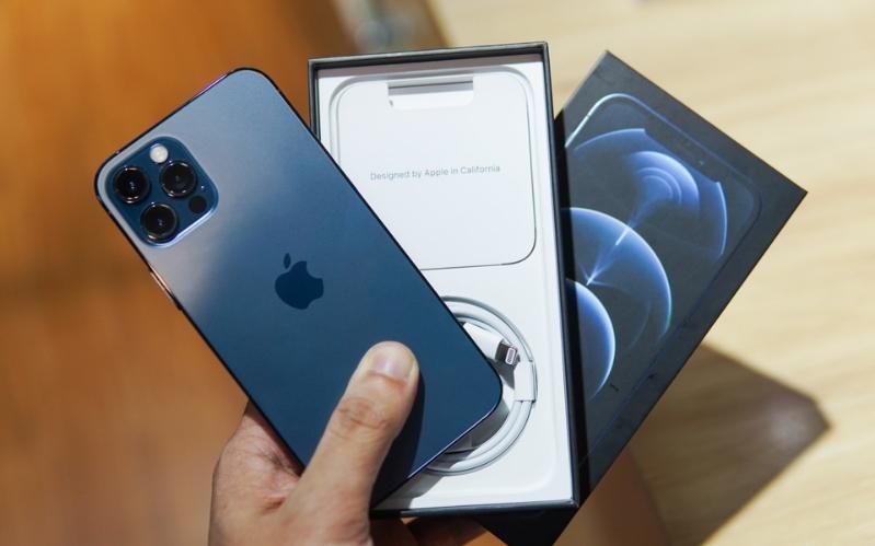 so sánh iphone XS và iphone 12Pro so sánh iphone XS và iphone 12Pro