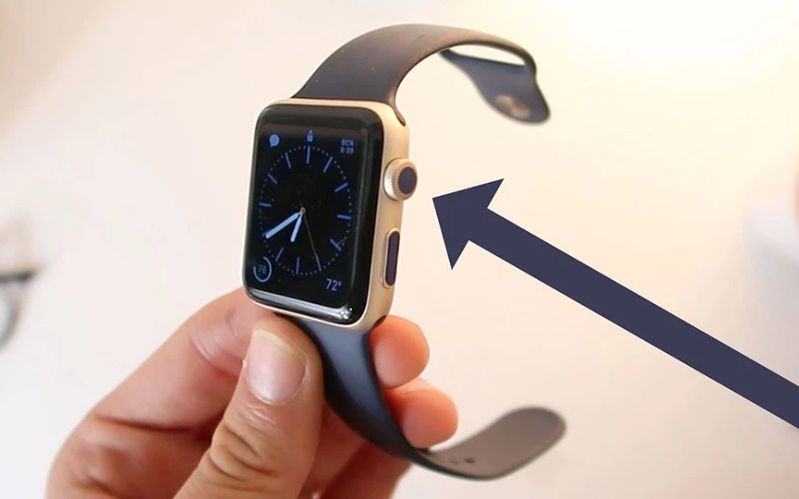 vệ sinh apple watch vệ sinh nút digital crown của apple watch