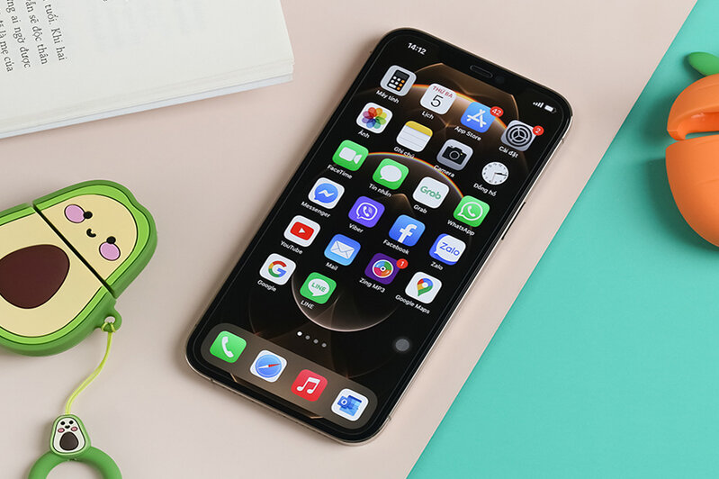 So sánh iPhone 12 Pro Max và iPhone 13 Pro