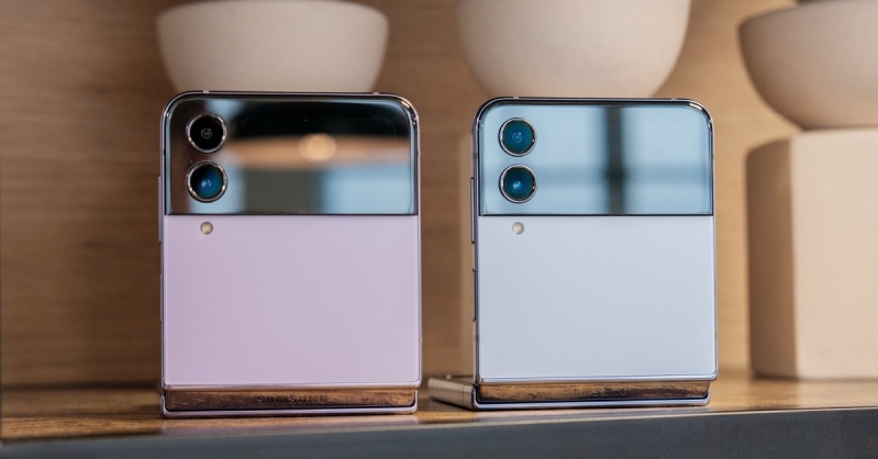 Z Flip4 vs Z Flip3 Cả hai sản phẩm đều rất đáng để sở hữu