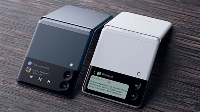 Z Flip 4 vs Razr 3 Samsung Galaxy Z Flip 4 là sự lựa chọn an toàn hơn