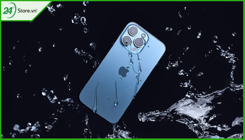 Làm sao khi iPhone 14 bị rơi xuống nước