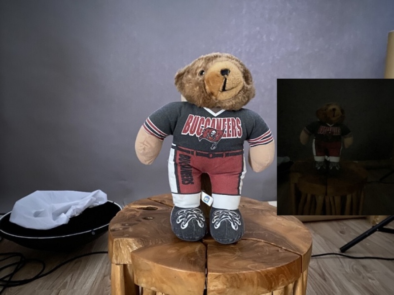 so sánh iphone 11 Pro Max và 13 Pro camera iPhone 13 Pro cho hình sáng hơn