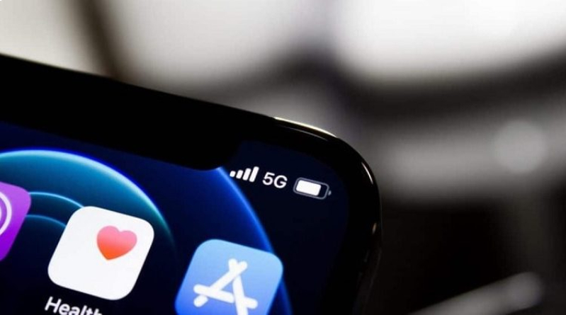 so sánh iPhone 12 mini và iPhone 13 Pro Bộ đôi đều được hỗ trợ kết nối 5G