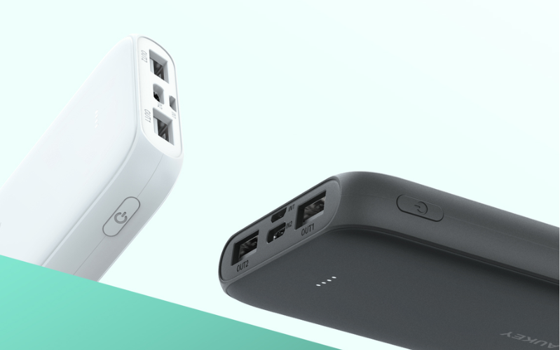 Sạc dự phòng Aukey Basix Slim PB N99 10.000mAh có thể sạc nhanh chóng 