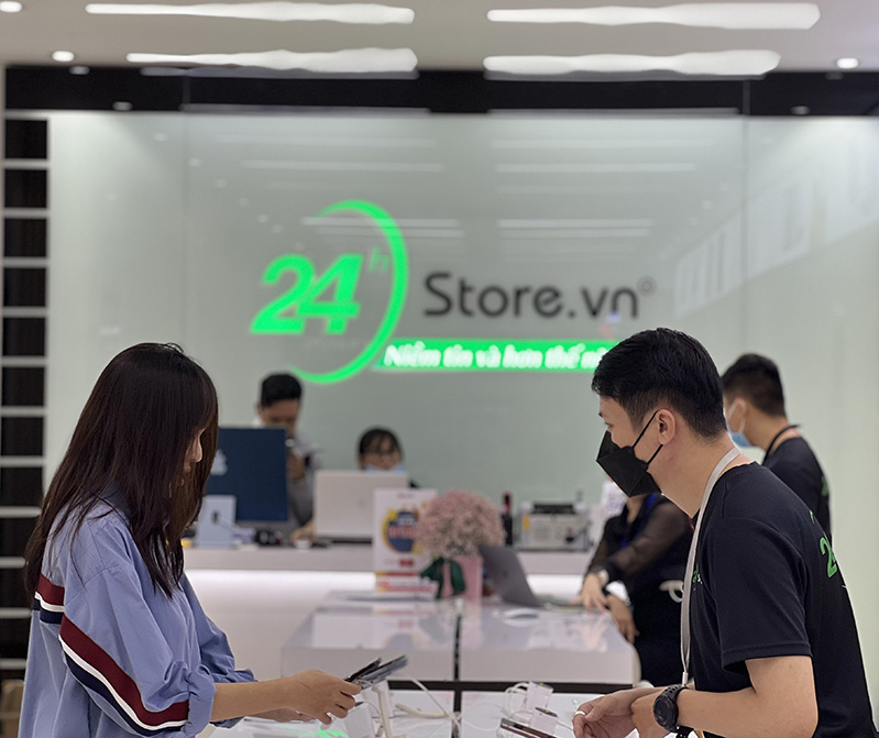 Samsung Galaxy Watch4 Classic 46mm  Mua Galaxy Watch 4 Classic 46mm tại 24hStore