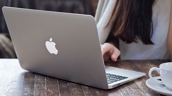 Macbook Air 13 inch 2018