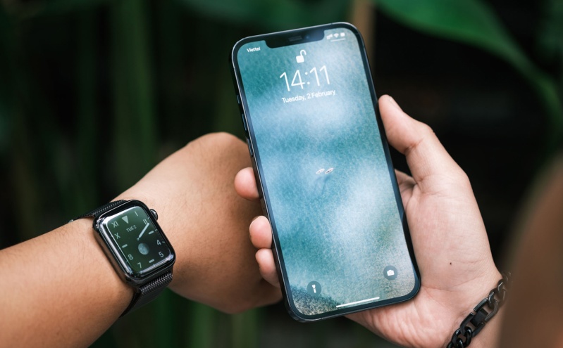 điều kiện để mở khóa iPhone bằng Apple Watch  điều kiện để mở khóa iPhone bằng Apple Watch