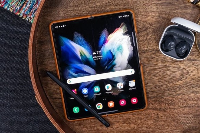 Samsung Galaxy Z Fold4 5G 6 Samsung Galaxy Z Fold4 5G màn hình