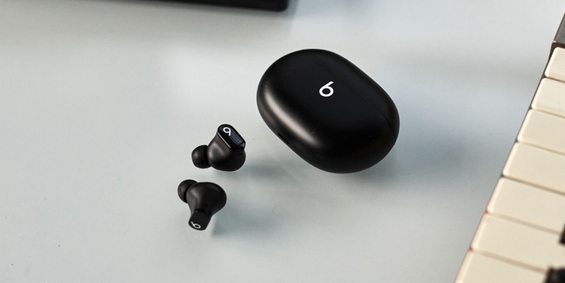Beats Studio Buds hình 4 Beats Studio Buds