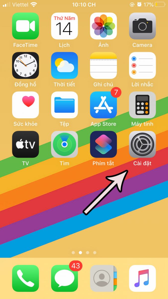 Mở ứng dụng cài đặt trên màn hình chính iPhone