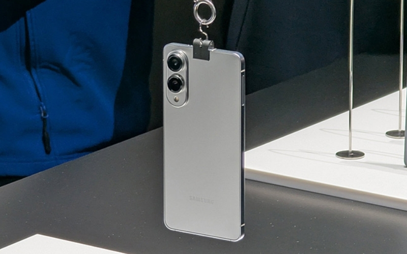 điện thoại siêu mỏng Samsung Galaxy S25 Edge: 5.8mm