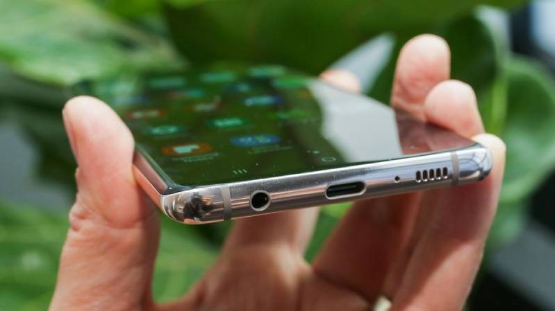 galaxy s10 plus cu hinh 5 luu y khi mua dt cu