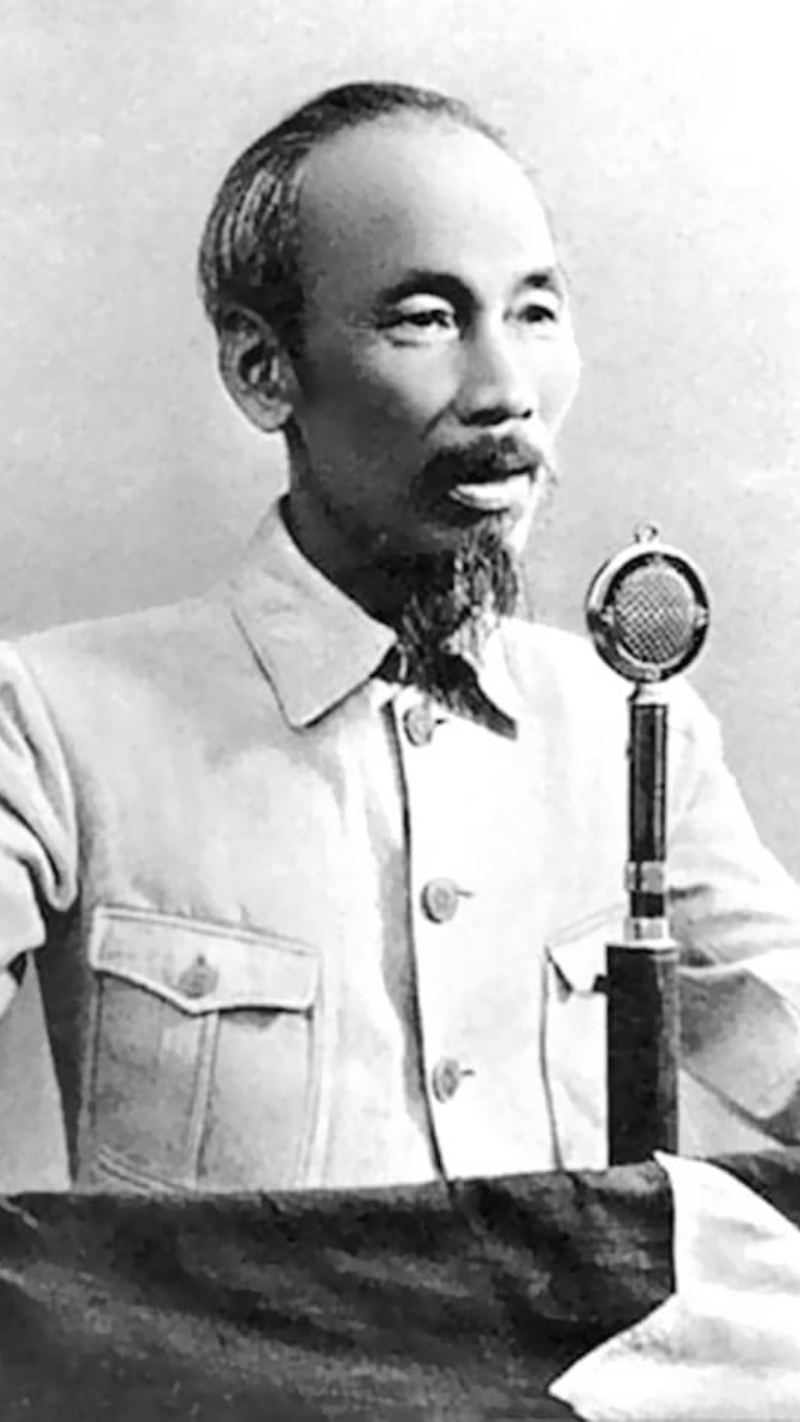 Hình nền Bác Hồ 30/4