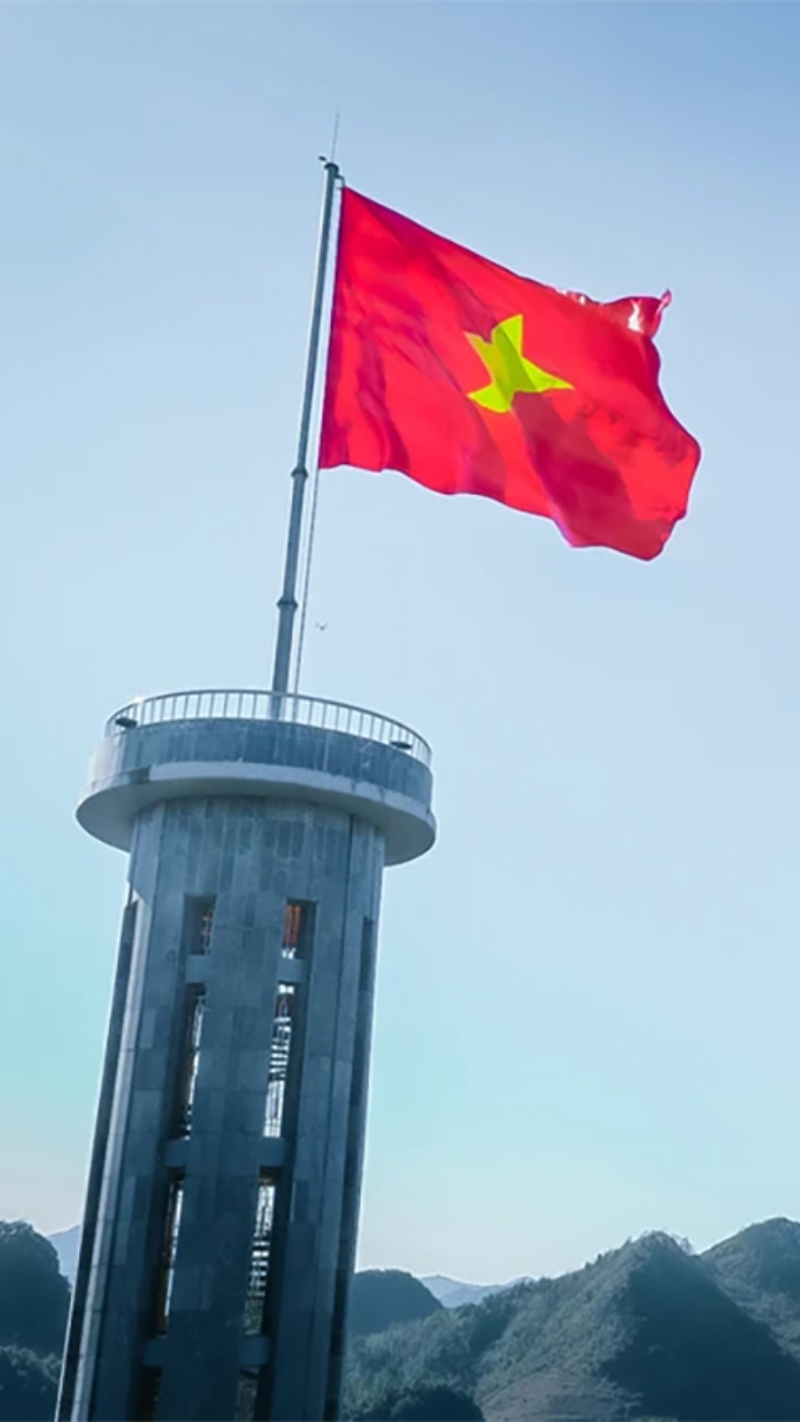 Hình nền cờ đỏ sao vàng