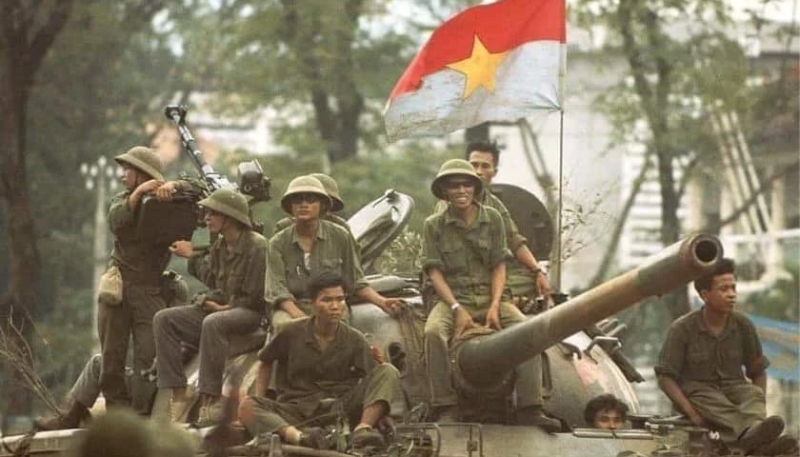 Hình nền 30/4 về lịch sử hào hùng dân tộc