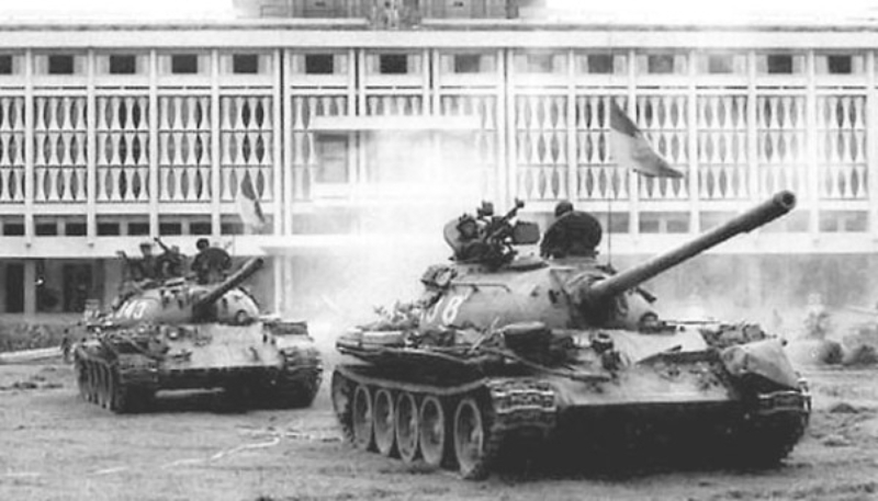 Hình nền xe tăng 30/4