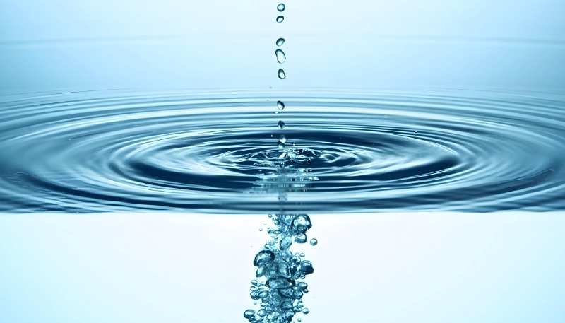 giọt nước thanh khiết