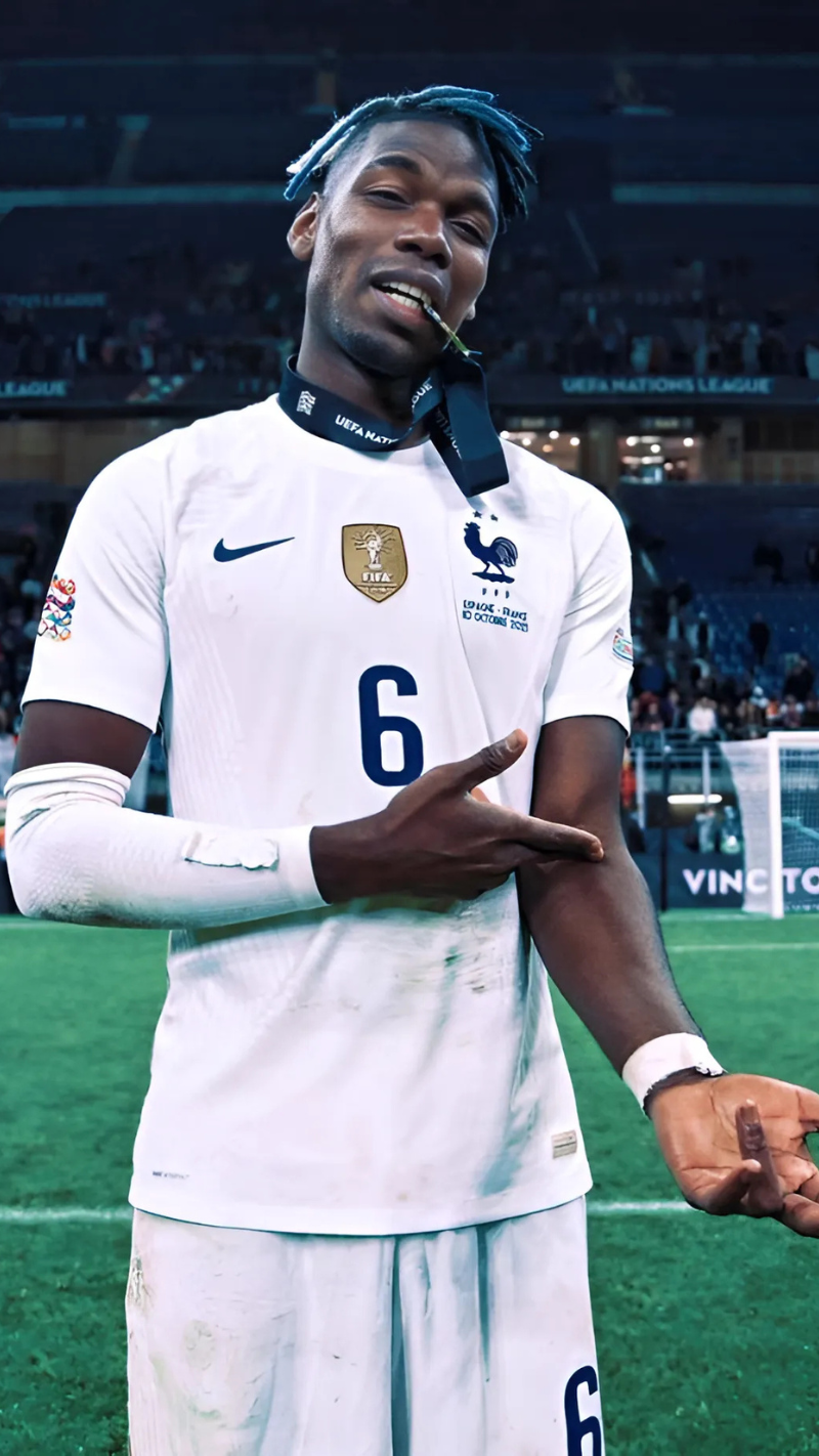 hình nền bóng đá cầu thủ