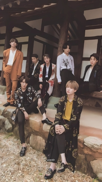 Ảnh nền bts cháy hết mình trên sân khấu