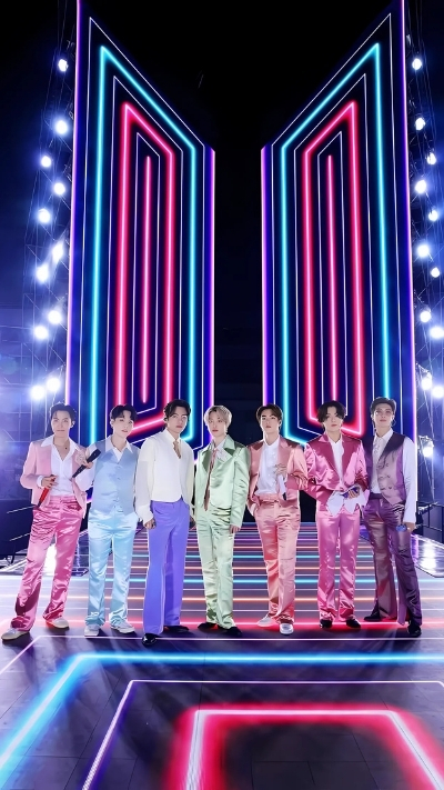 Wallpaper bts trên sân khấu cực ngầu 4K