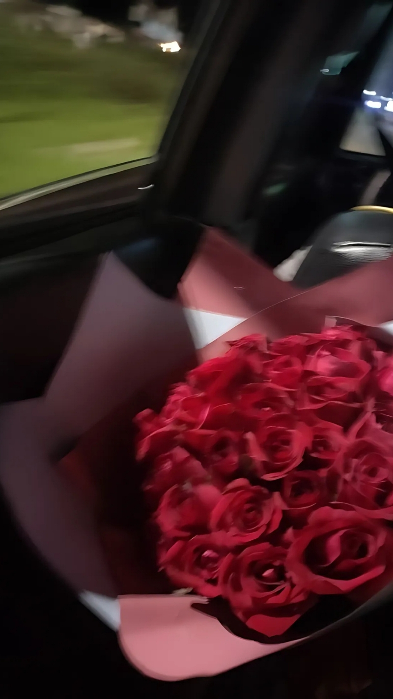 ảnh nền hoa hồng đỏ điện thoại hoa trên xe