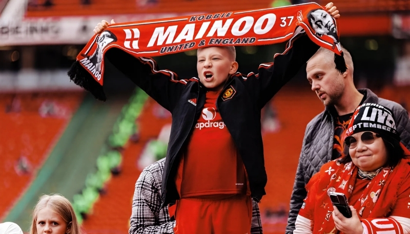 Ảnh nền Manchester United và fan thu hút