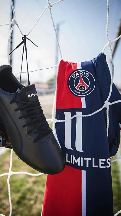 Áo đấu PSG cực kỳ nổi bật và ấn tượng