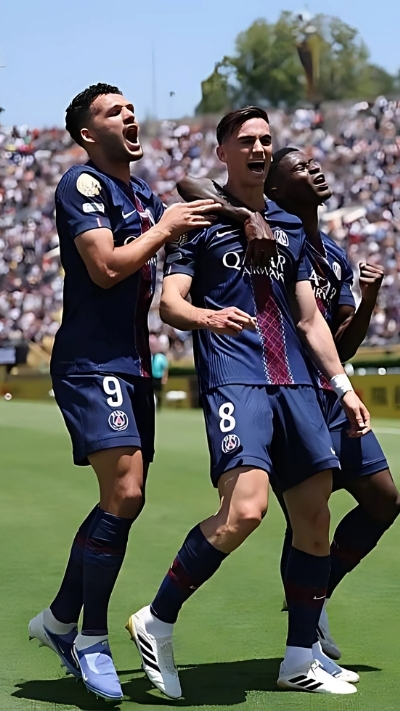Hình nền Paris Saint Germain ấn tượng và độc đáo