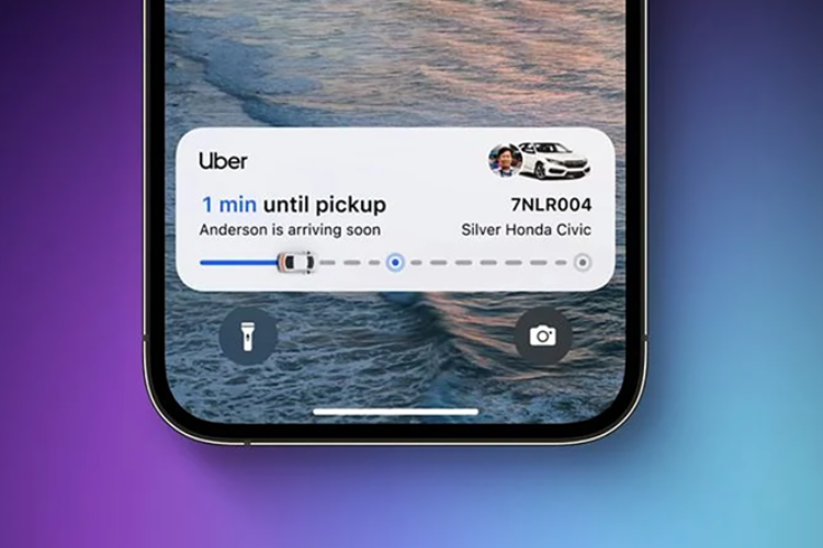 Theo dõi một tựa game thể thao đang diễn ra