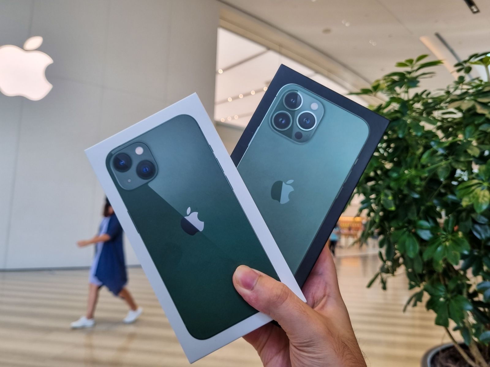 Sử dụng chip Apple A15 Bionic mạnh và rất đa năng