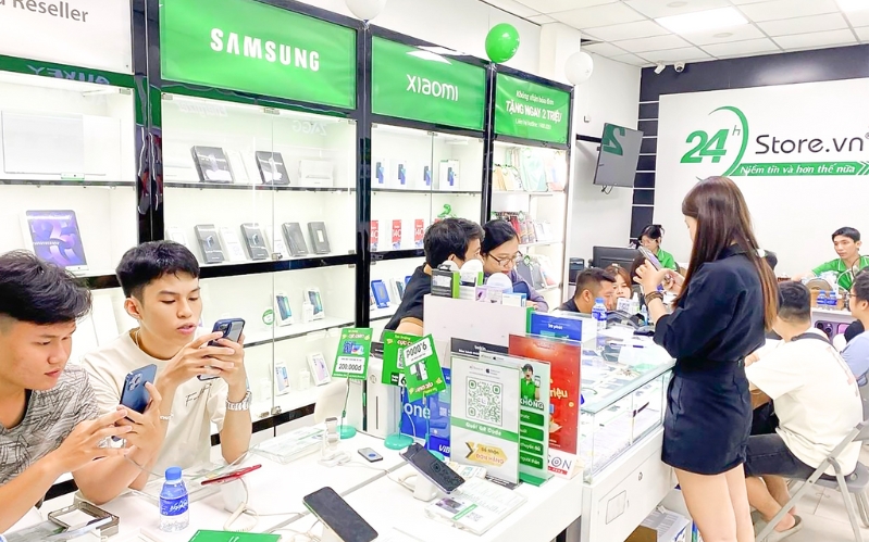Mua điện thoại iPhone 15 128GB chính hãng VN/A, giá rẻ tại 24hStore